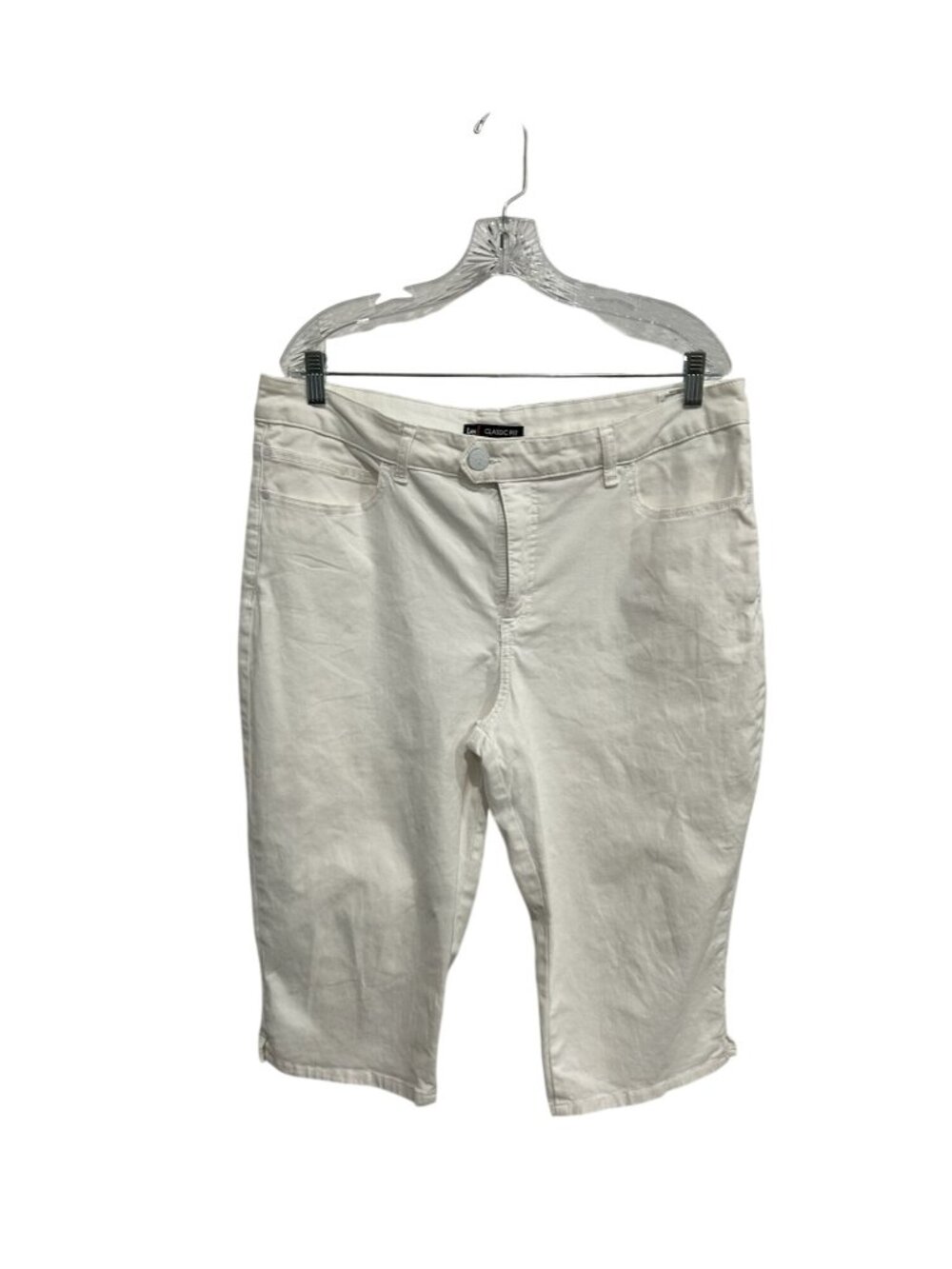 Lee Medium White Classic Fit Capri Pants Cotton Blend Minimalist Clean Girl